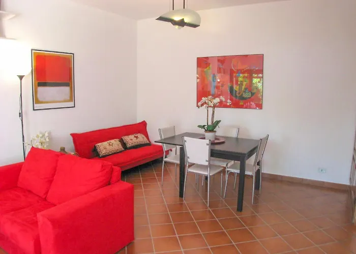 Holiday home Villino Alborella *