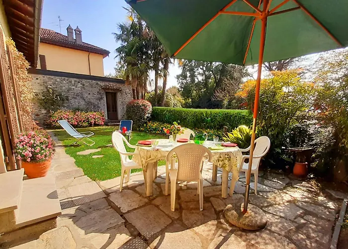 Villino Alborella Holiday home