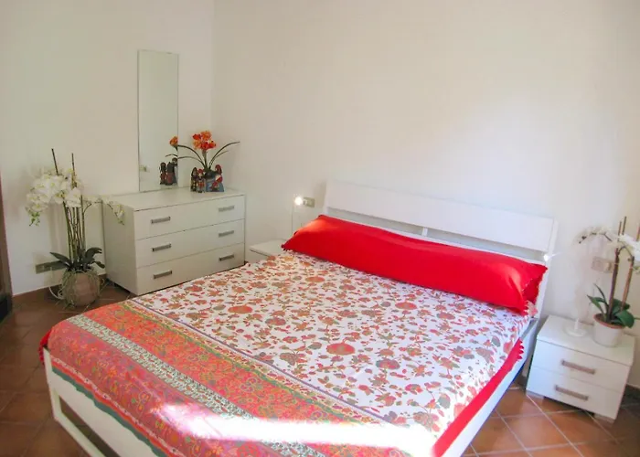 Villino Alborella Holiday home