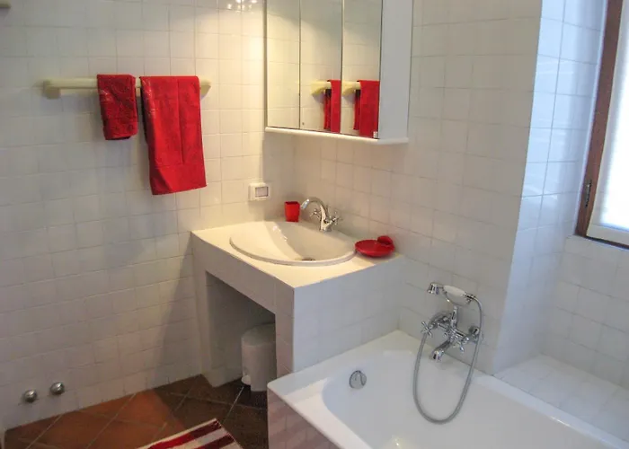 Holiday home Villino Alborella Verbania